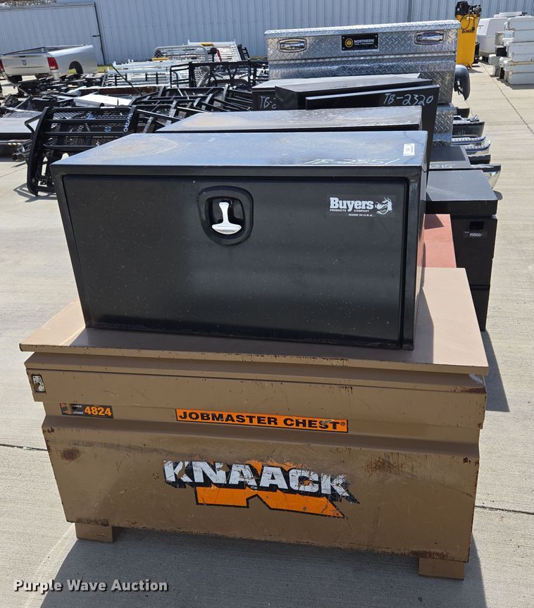 image for item EL5624 (7) toolboxes