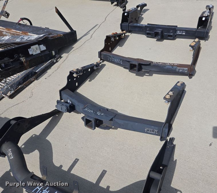 image for item EL5643 (17) receiver hitches