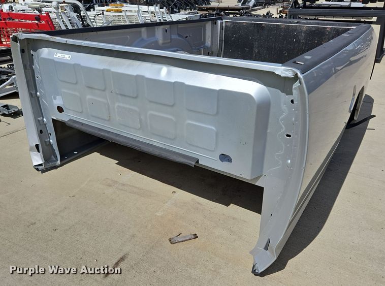 image for item EL5649 Pickup truck bed