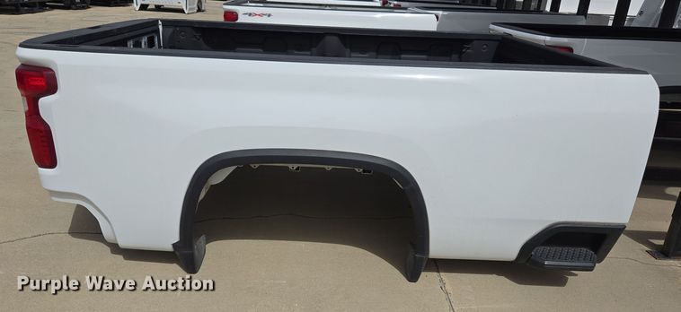 image for item EL5650 Pickup truck bed