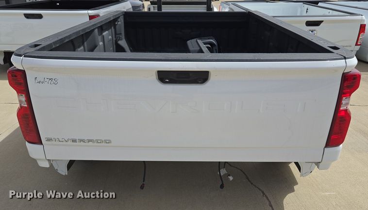image for item EL5650 Pickup truck bed