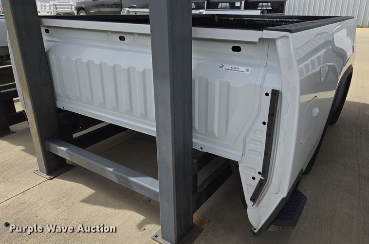 image for item EL5651 Pickup truck bed