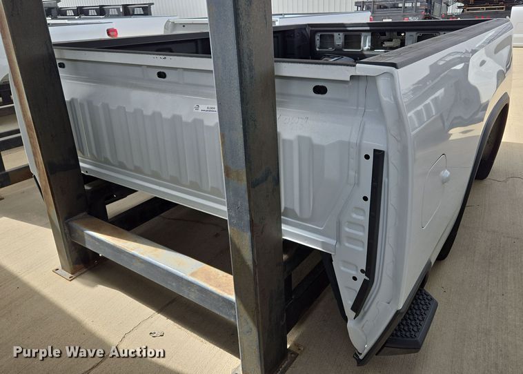 image for item EL5654 Pickup truck bed