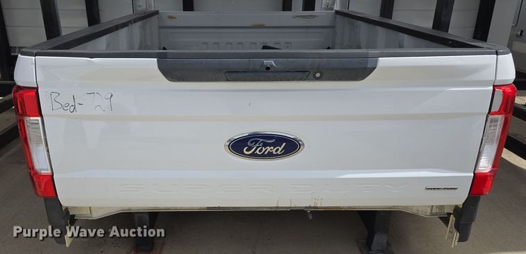 image for item EL5660 Pickup truck bed