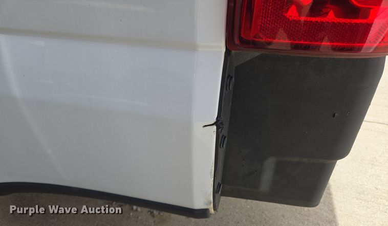 image for item EL5660 Pickup truck bed