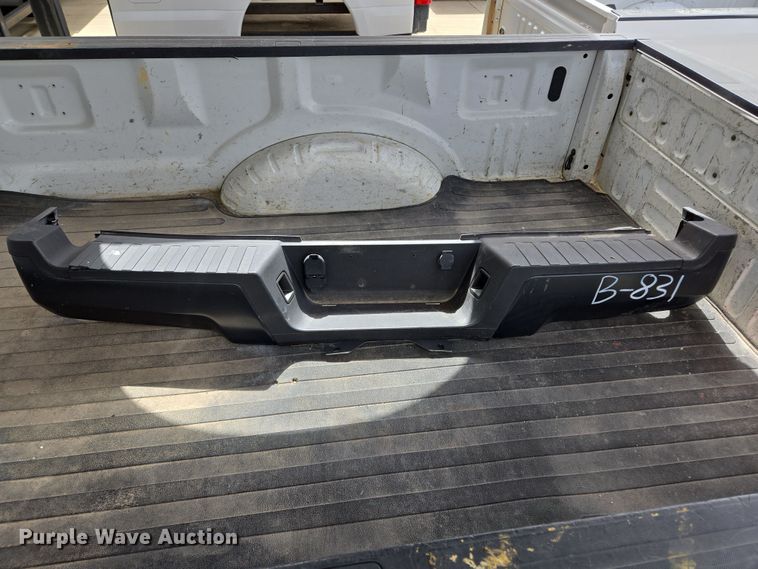 image for item EL5660 Pickup truck bed