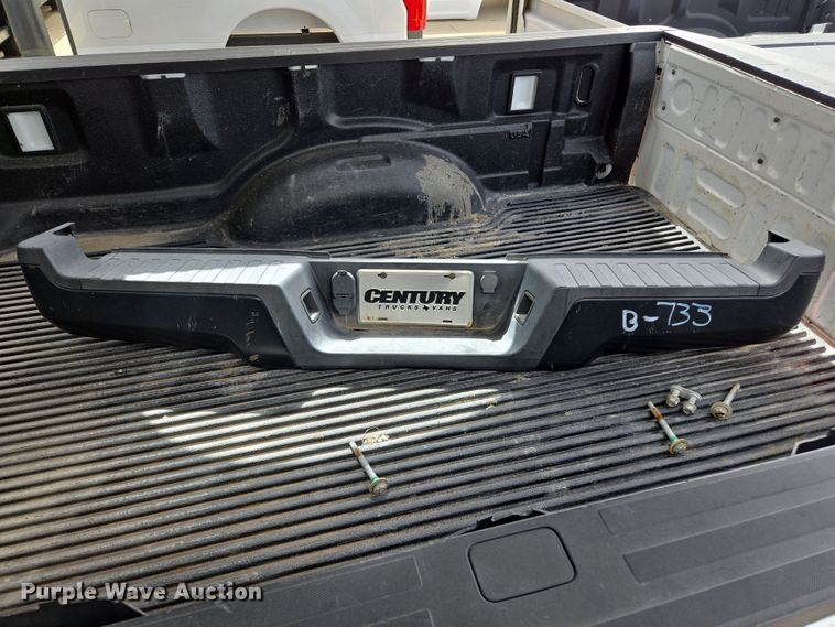 image for item EL5662 Pickup truck bed