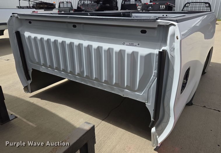 image for item EL5668 Pickup truck bed