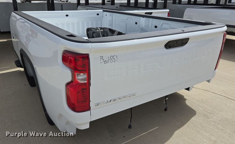 image for item EL5669 Pickup truck bed