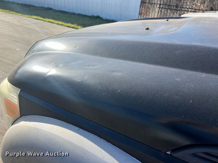 image for item EL5699 2011 Ford F550 Super Duty XL flatbed truck