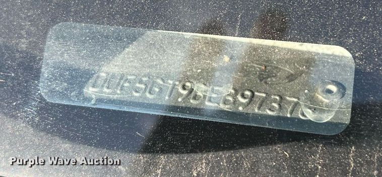 image for item EL5699 2011 Ford F550 Super Duty XL flatbed truck