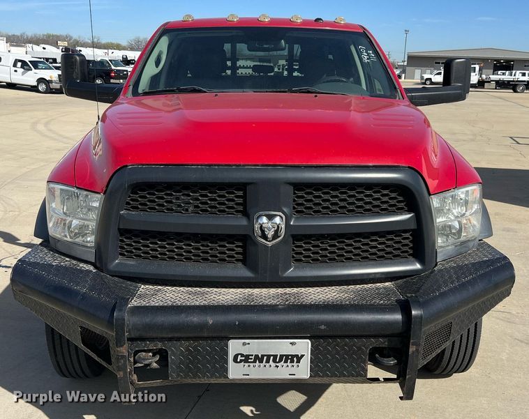 image for item EL5701 2015 Dodge Ram 5500 Crew Cab flatbed truck