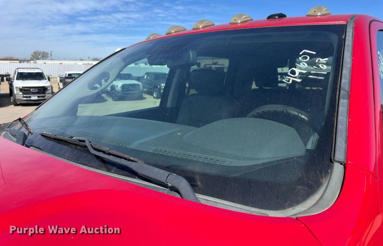 image for item EL5701 2015 Dodge Ram 5500 Crew Cab flatbed truck