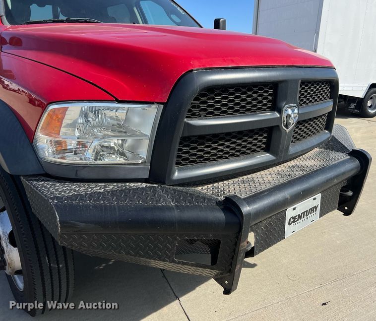 image for item EL5701 2015 Dodge Ram 5500 Crew Cab flatbed truck