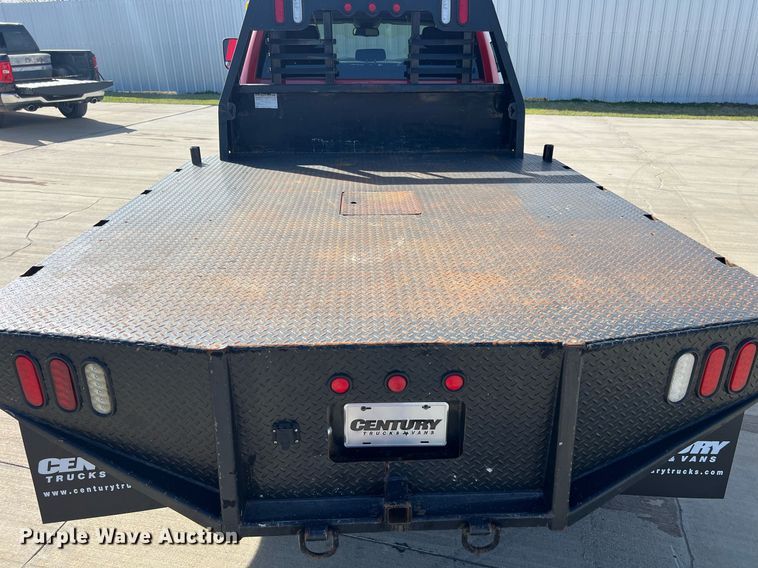 image for item EL5701 2015 Dodge Ram 5500 Crew Cab flatbed truck