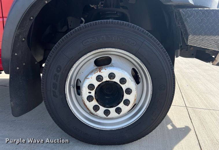 image for item EL5701 2015 Dodge Ram 5500 Crew Cab flatbed truck