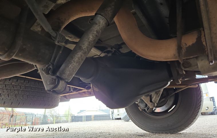 image for item EL5717 2007 Ford E350 Super Duty van