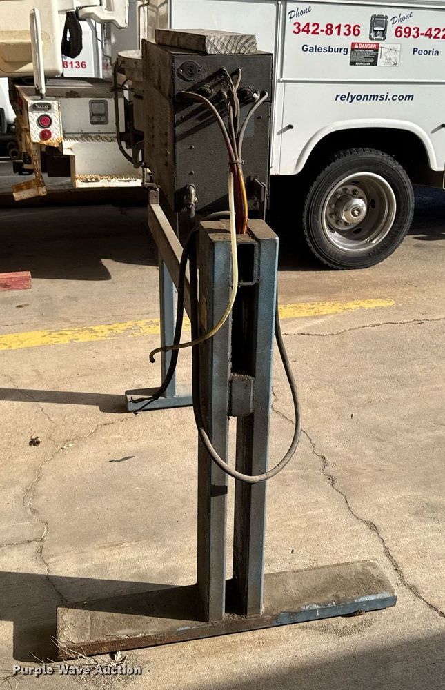 image for item EM3642 Duro Dyne FG-1 pinspotter