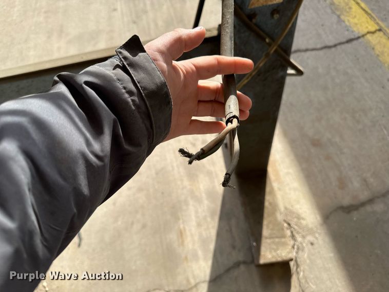 image for item EM3642 Duro Dyne FG-1 pinspotter