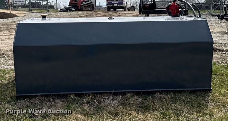 image for item EM3660 Fuel tank