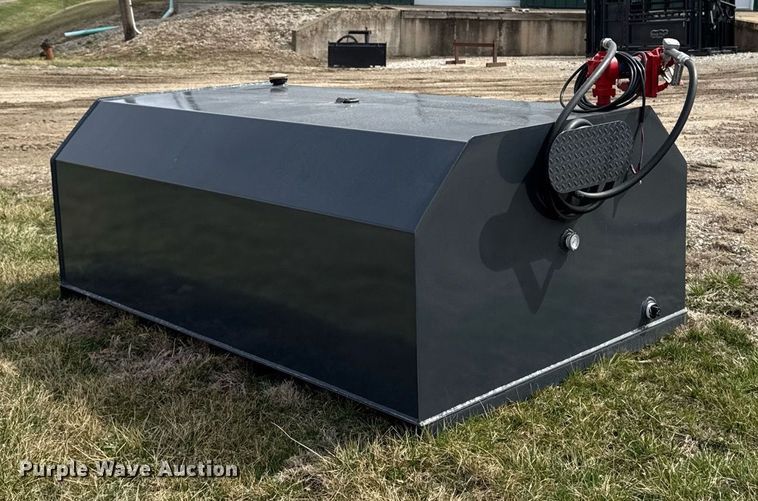 image for item EM3660 Fuel tank