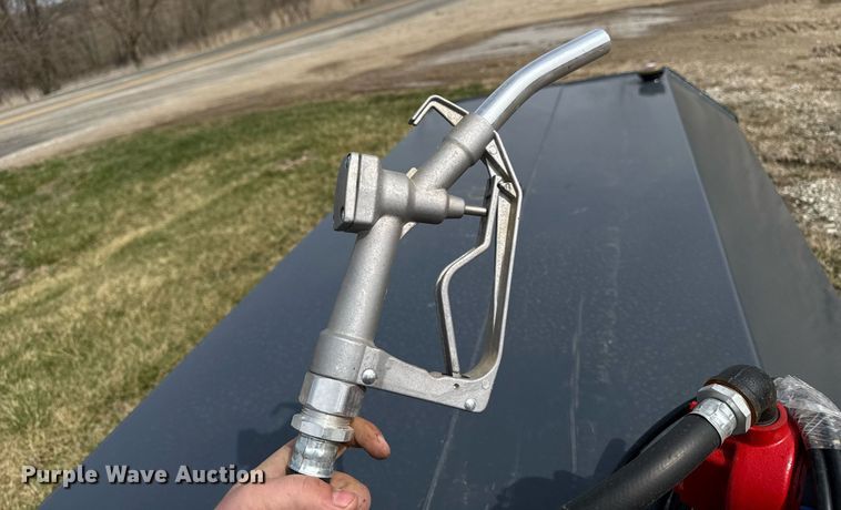 image for item EM3660 Fuel tank