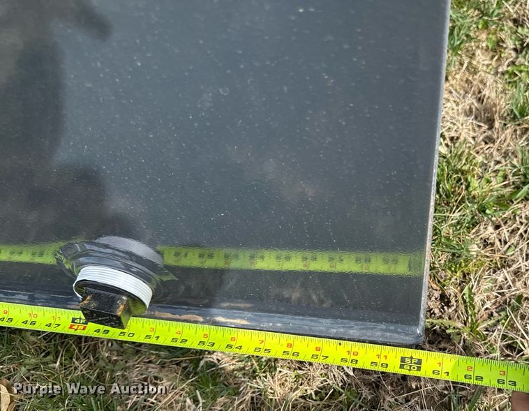 image for item EM3660 Fuel tank