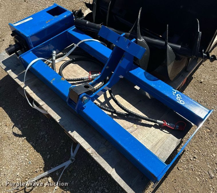 image for item EM3667 GIYI skid steer auger