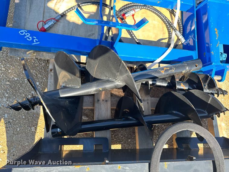 image for item EM3667 GIYI skid steer auger