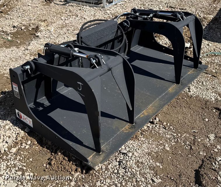image for item EM3671 JCT skid steer grapple bucket