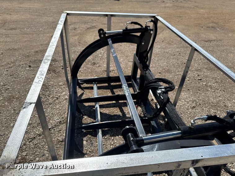 image for item EM3676 2024 Wolverine BG-13-72W skid steer grapple bucket