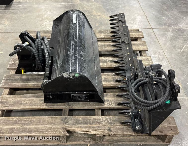 image for item EM3686 Excavator attachments