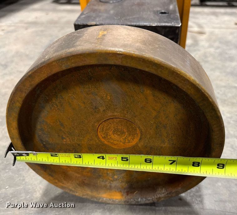 image for item EM3692 2024 GIYI 680 Skid steer post driver