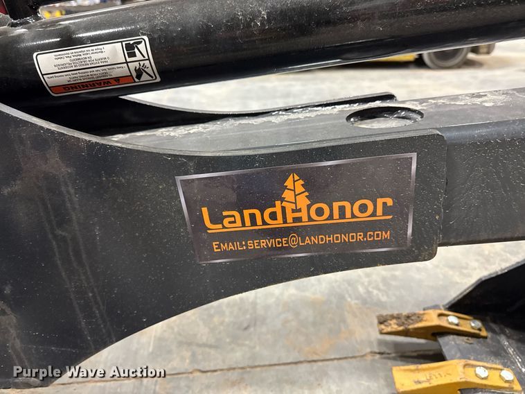 image for item EM3693 2024 Landhonor BH-11-06H skid steer backhoe