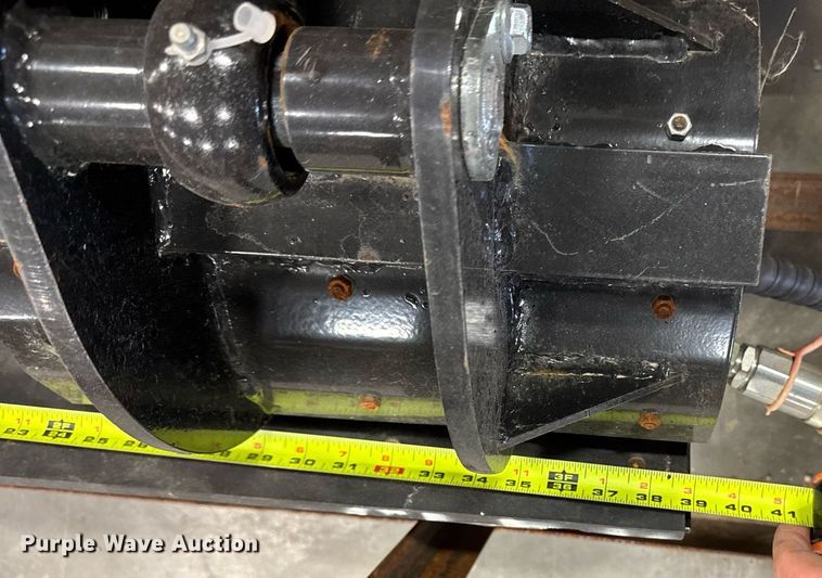 image for item EM3694 2024 AGT SSPOC skid steer pole clamp