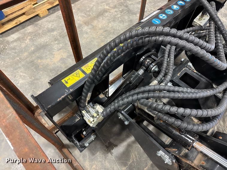 image for item EM3694 2024 AGT SSPOC skid steer pole clamp