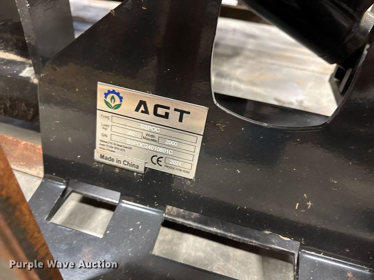 image for item EM3694 2024 AGT SSPOC skid steer pole clamp