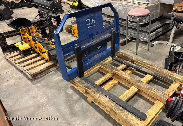 image for item EM3696 Skid steer forks