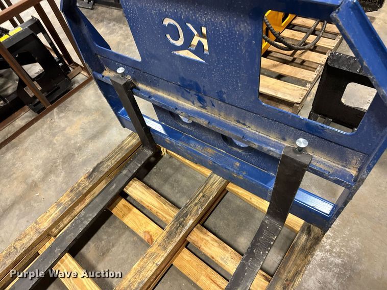 image for item EM3696 Skid steer forks