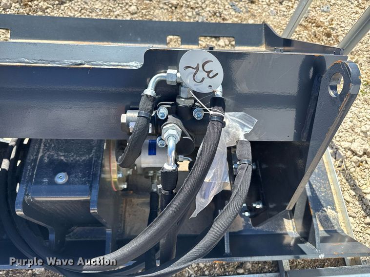 image for item EM3702 2023 Landhonor VPc-11-72W skid steer plate compactor