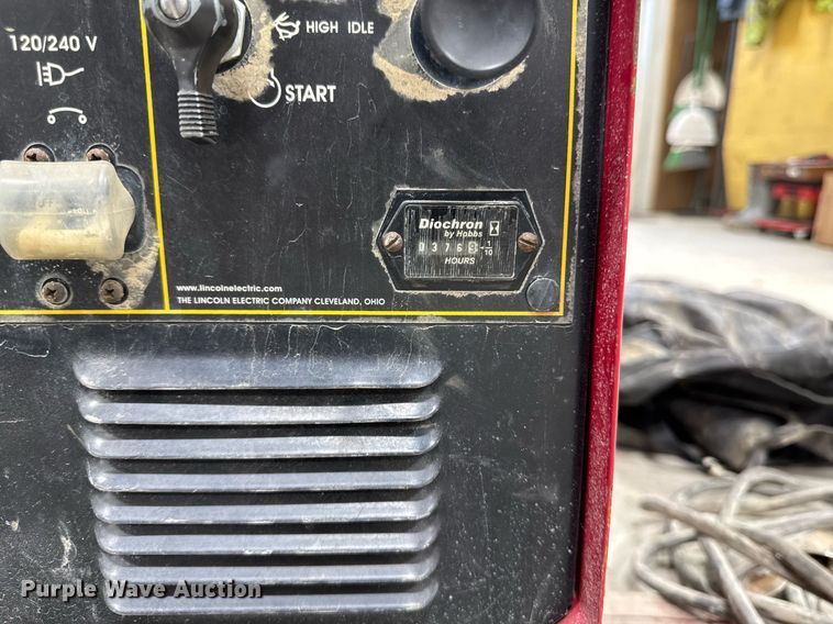 image for item EM3707 Lincoln Electric Ranger 10,000 plus welder/generator