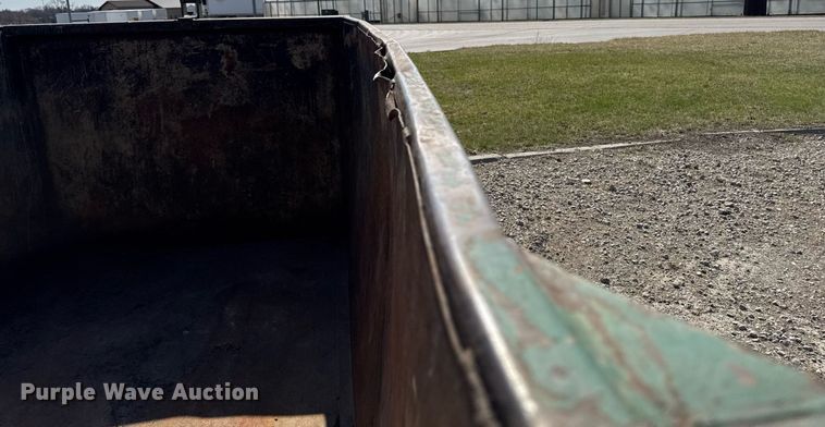 image for item EM3715 Dumpster