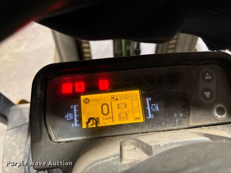 image for item EM3716 Caterpillar 2C6500 forklift