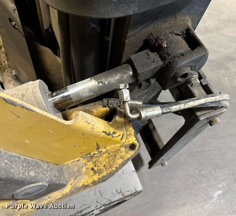 image for item EM3716 Caterpillar 2C6500 forklift