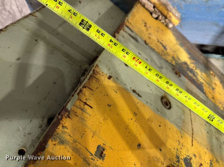 image for item EM3730 Long Ranch MFG WPR572B fork lift grapple