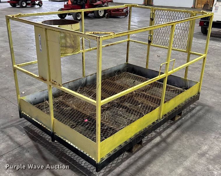 image for item EM3739 Forklift man basket