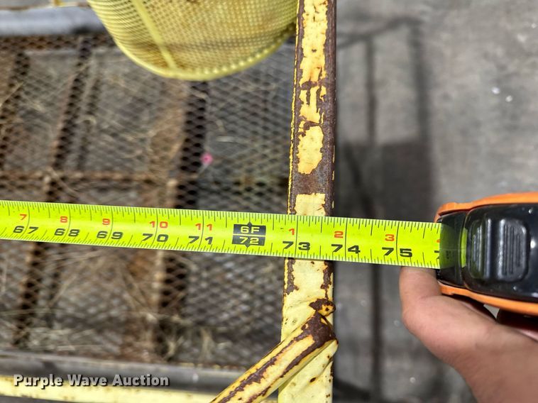 image for item EM3739 Forklift man basket