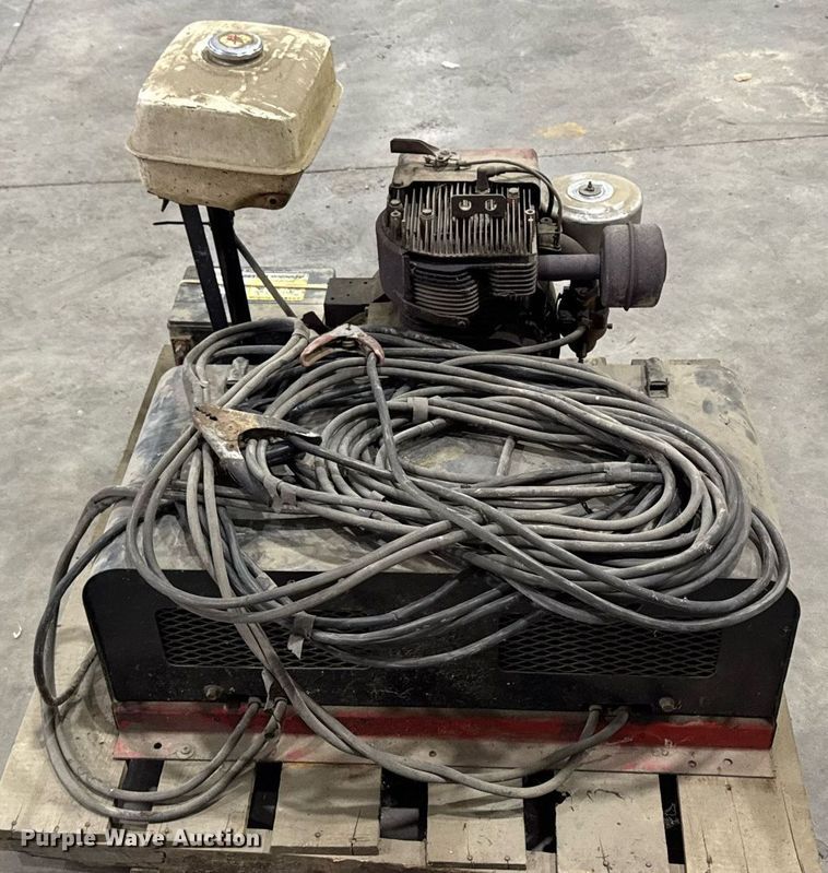 image for item EM3740 Jump starter