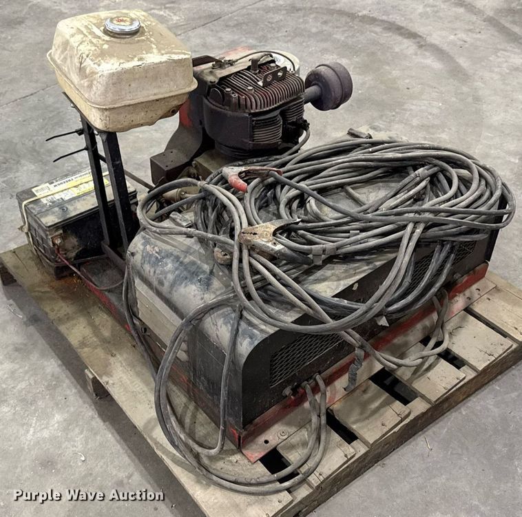 image for item EM3740 Jump starter