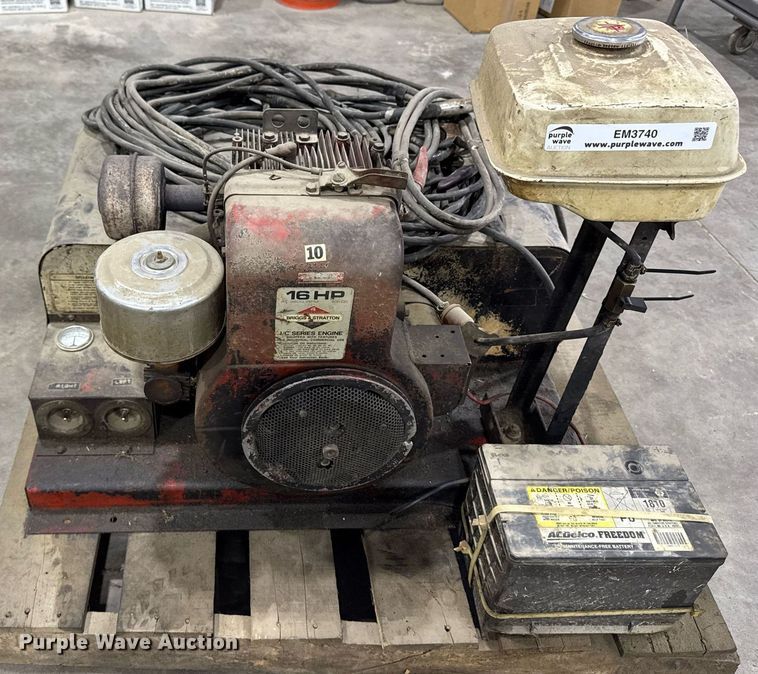 image for item EM3740 Jump starter